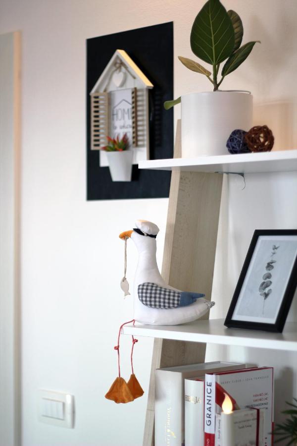 Apartman Cicibella Kaštela Exteriör bild