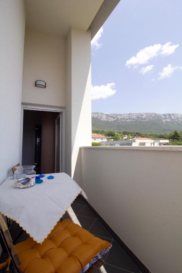 Apartman Cicibella Kaštela Exteriör bild