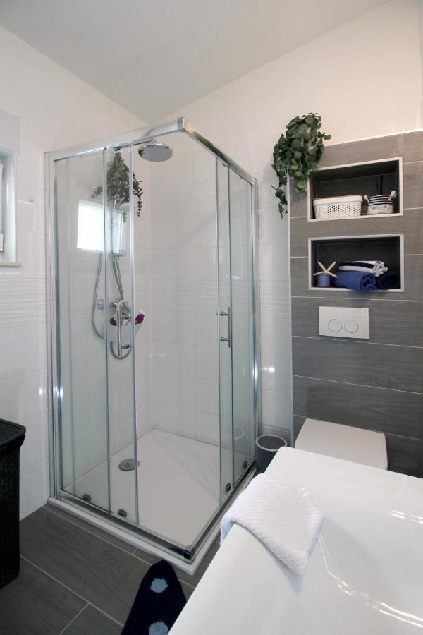 Apartman Cicibella Kaštela Exteriör bild