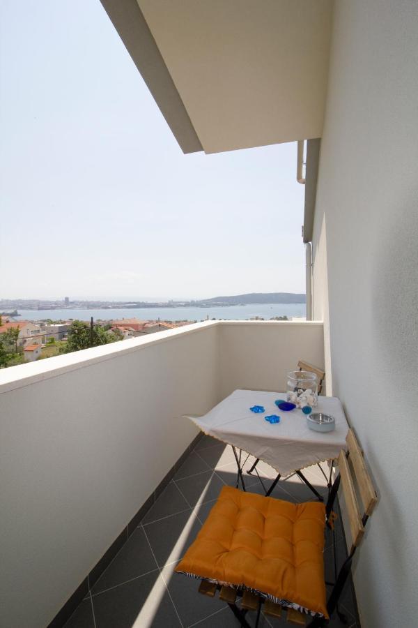 Apartman Cicibella Kaštela Exteriör bild